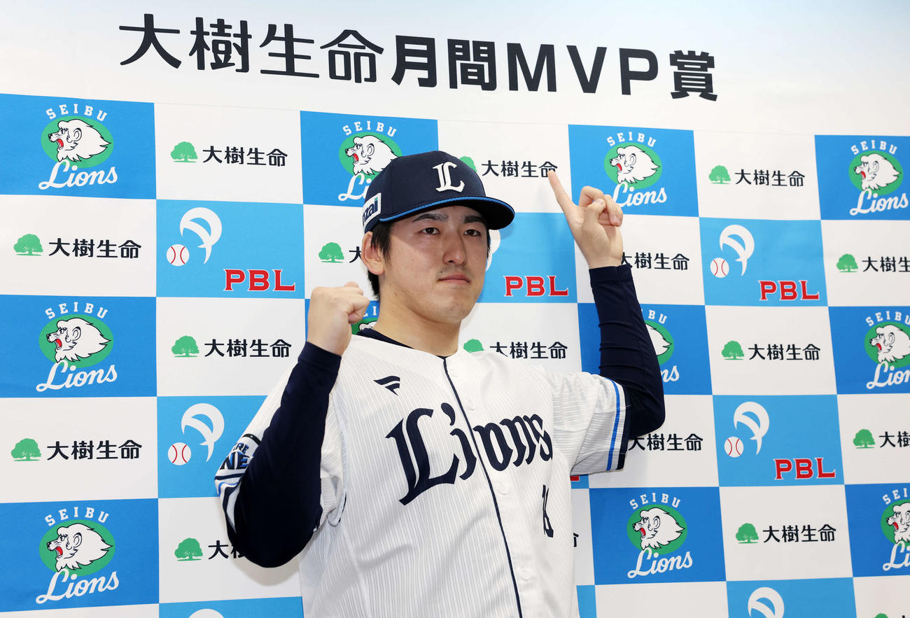 月間MVPを受賞した西武隅田（撮影・宮地輝）