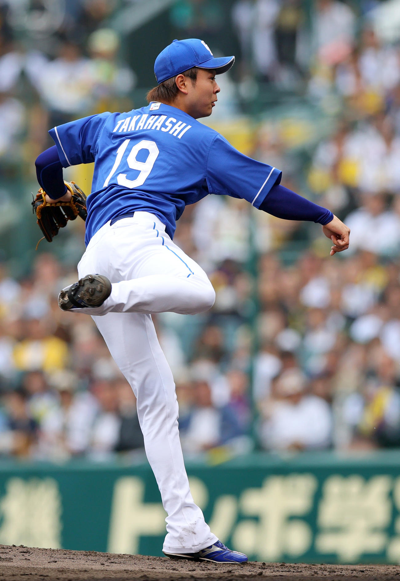 阪神対中日　4回裏、力投する中日先発の高橋宏（撮影・上山淳一）