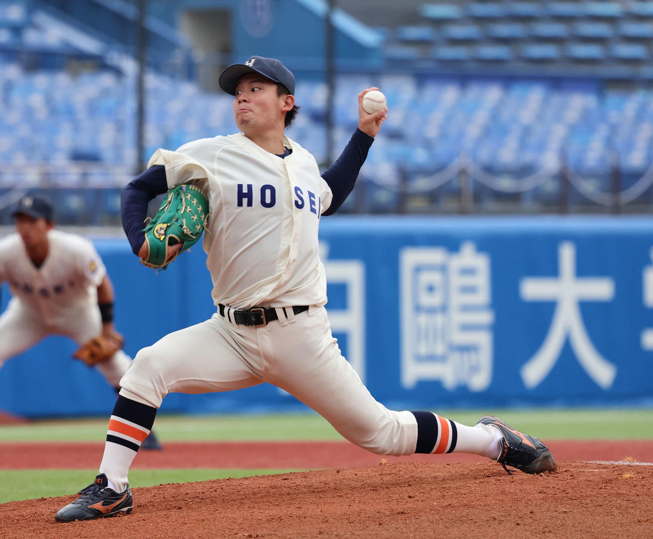 東京6大学野球　法大対東大　法大先発の野崎（撮影・山本朝陽）