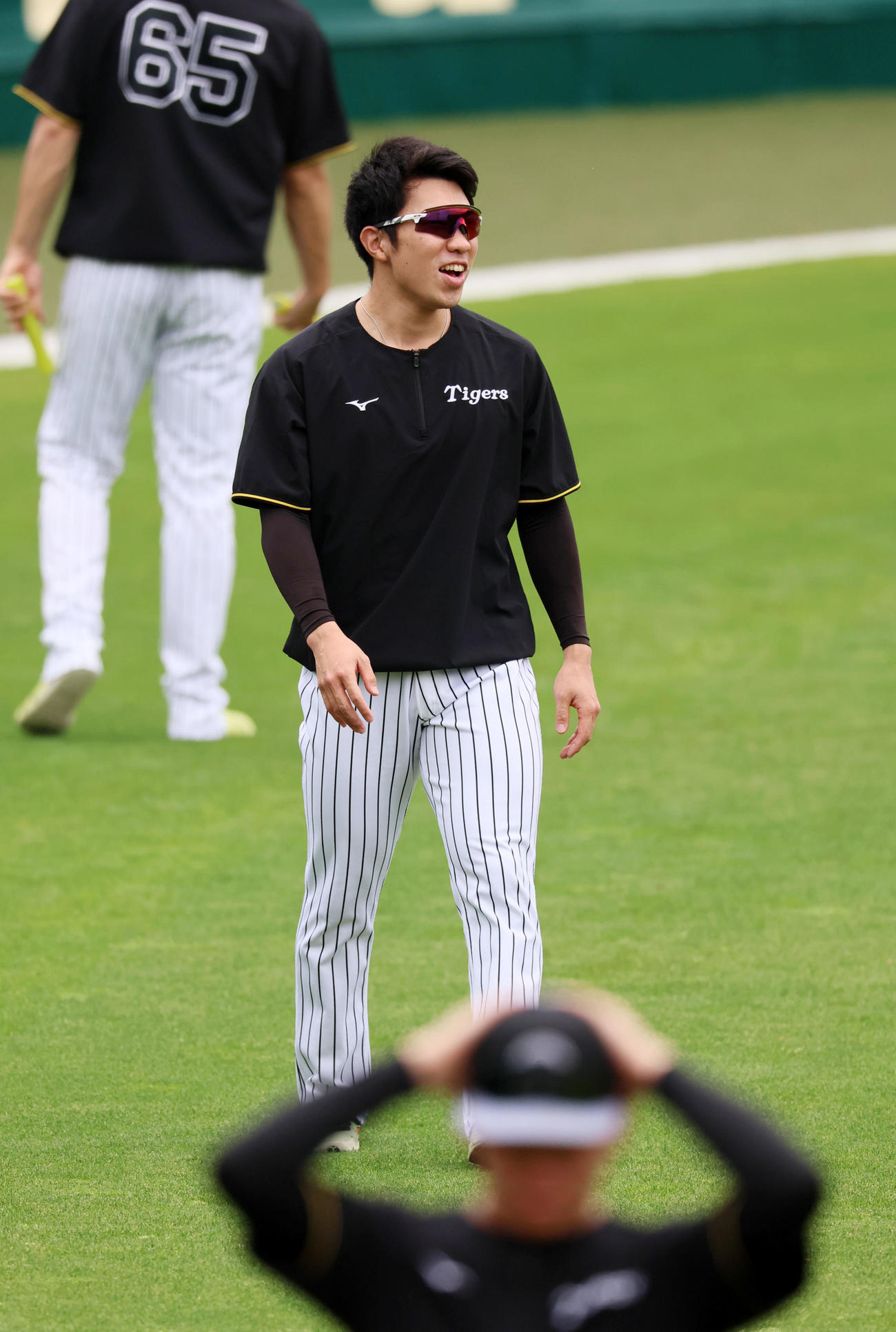 阪神対中日　1軍に合流した石井（撮影・加藤哉）