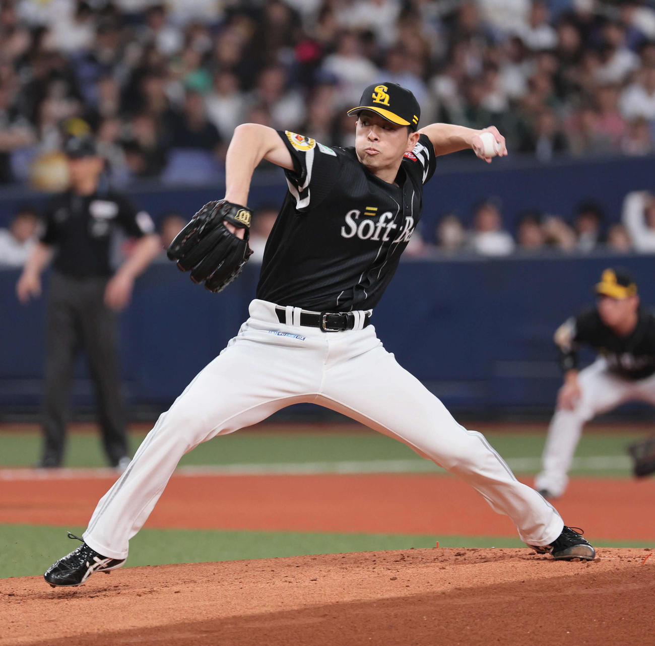 オリックス対ソフトバンク　ソフトバンク先発の大関（撮影・宮崎幸一）