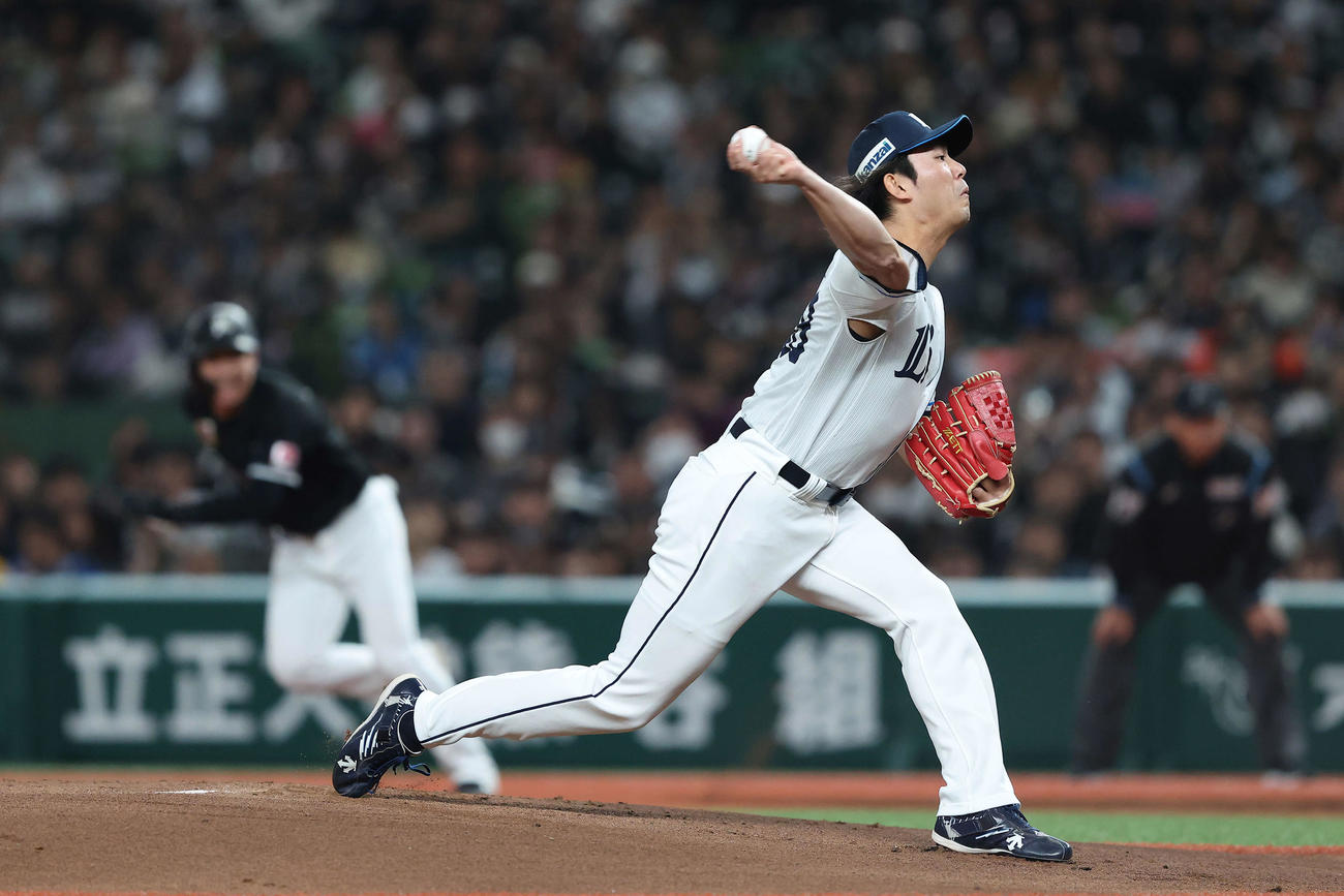 西武対ロッテ　先発登板する西武今井（撮影・河田真司）