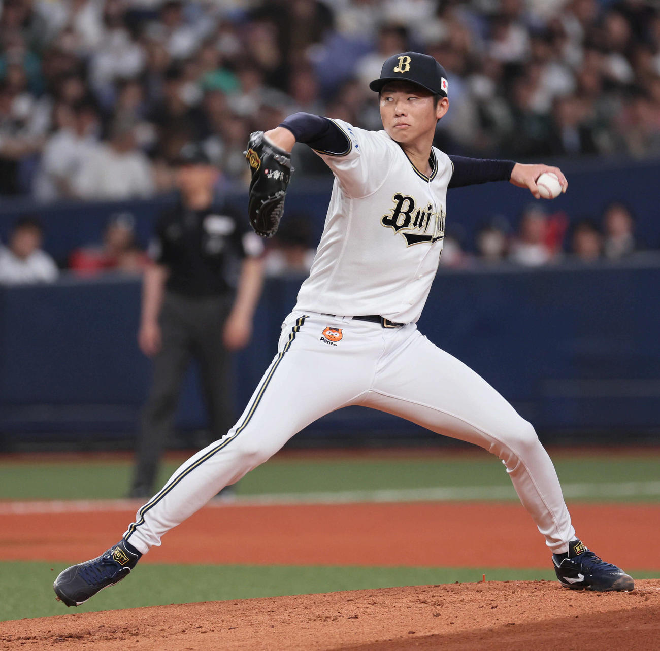 オリックス対ソフトバンク　オリックス先発の曽谷（撮影・宮崎幸一）