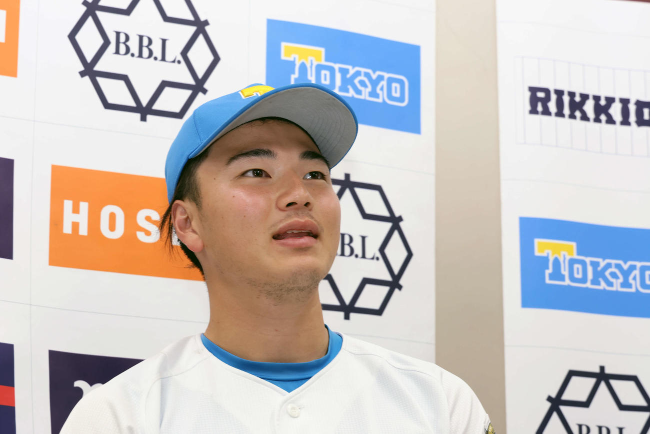 東京6大学野球　東大対法大　試合後の会見で話す東大・工藤（撮影・山本朝陽）