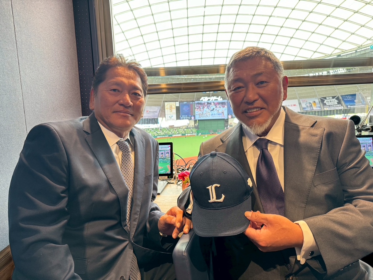 西武－ロッテの解説を行う清原和博氏（右）と佐々木主浩氏（写真はTBSテレビ提供）