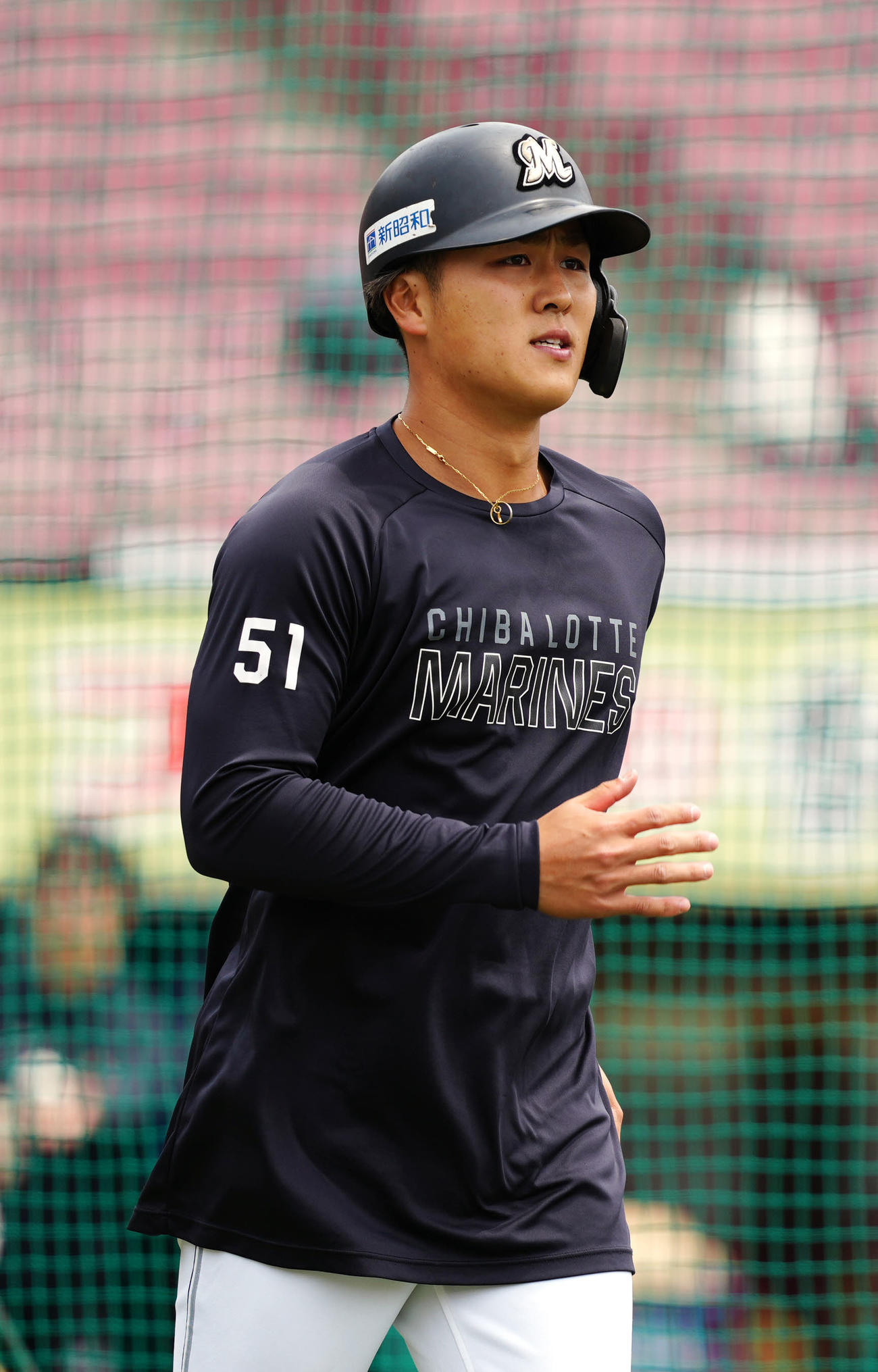 楽天対ロッテ　試合前練習に臨むロッテ山口（撮影・江口和貴）