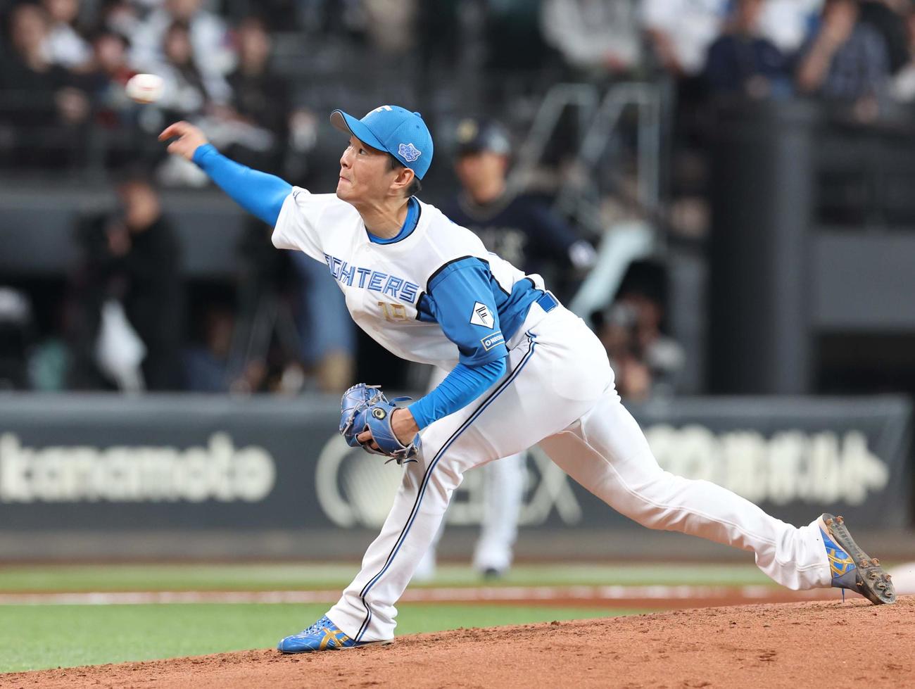 日本ハム対オリックス　6回に登板の玉井（撮影・黒川智章）