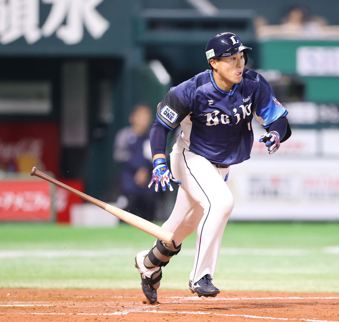 ソフトバンク対西武　5回表西武2死一塁、渡部聖は右前安打を放つ（撮影・梅根麻紀）