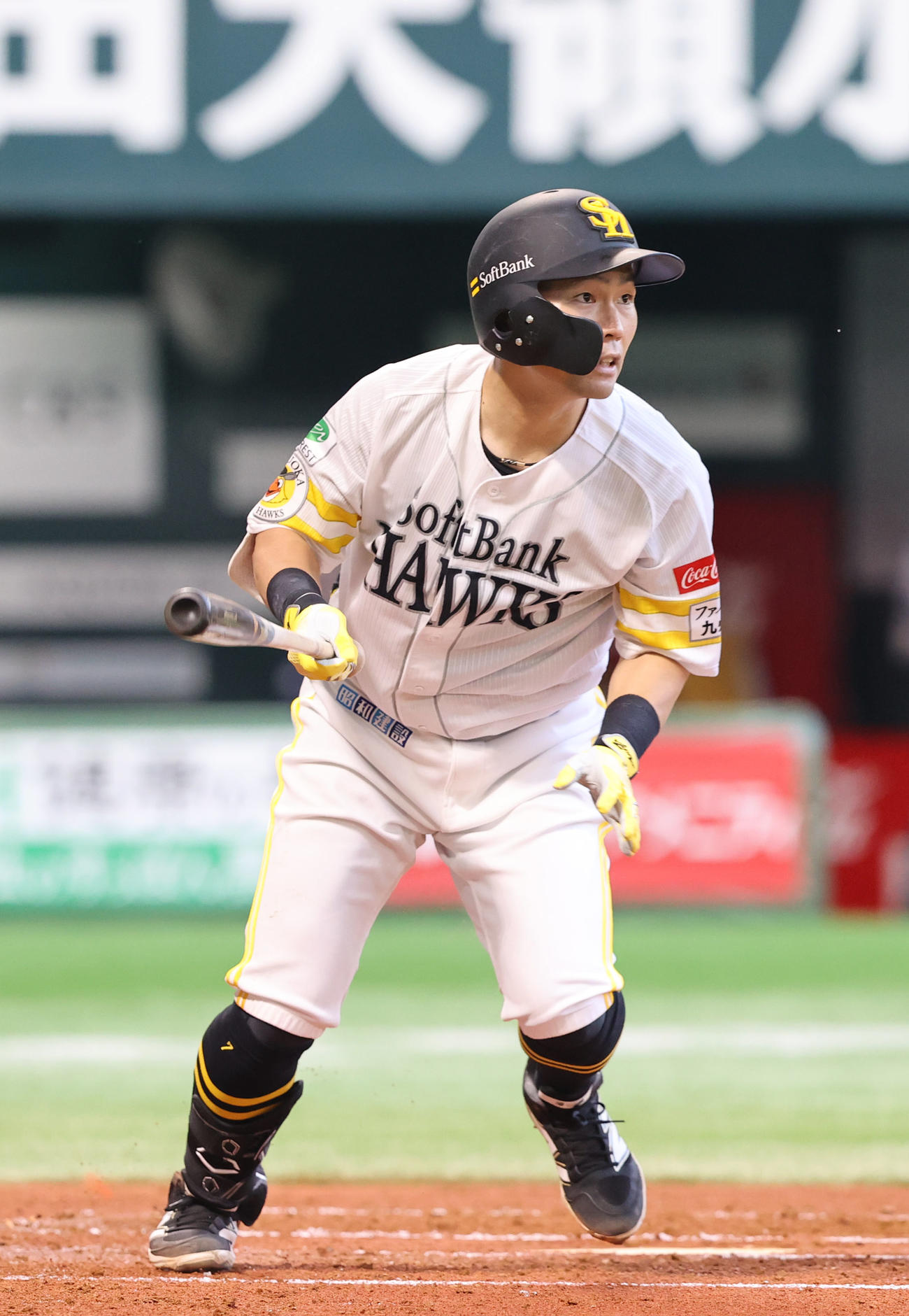 ソフトバンク対西武　1回裏ソフトバンク1死満塁、中村は一直に終わる（撮影・梅根麻紀）