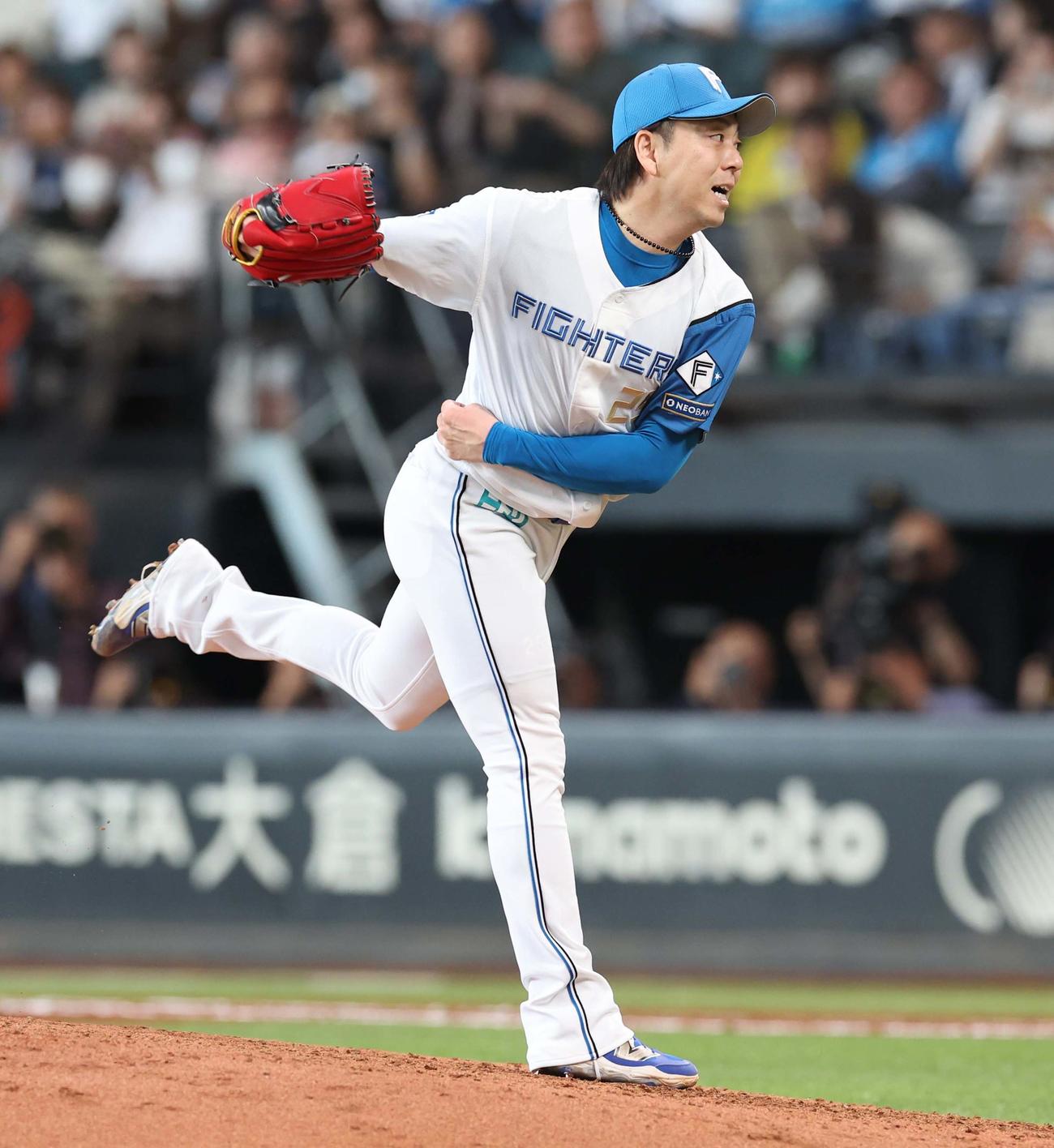 日本ハム対オリックス　7回途中登板し連続救援登板新記録を達成した宮西（撮影・黒川智章）
