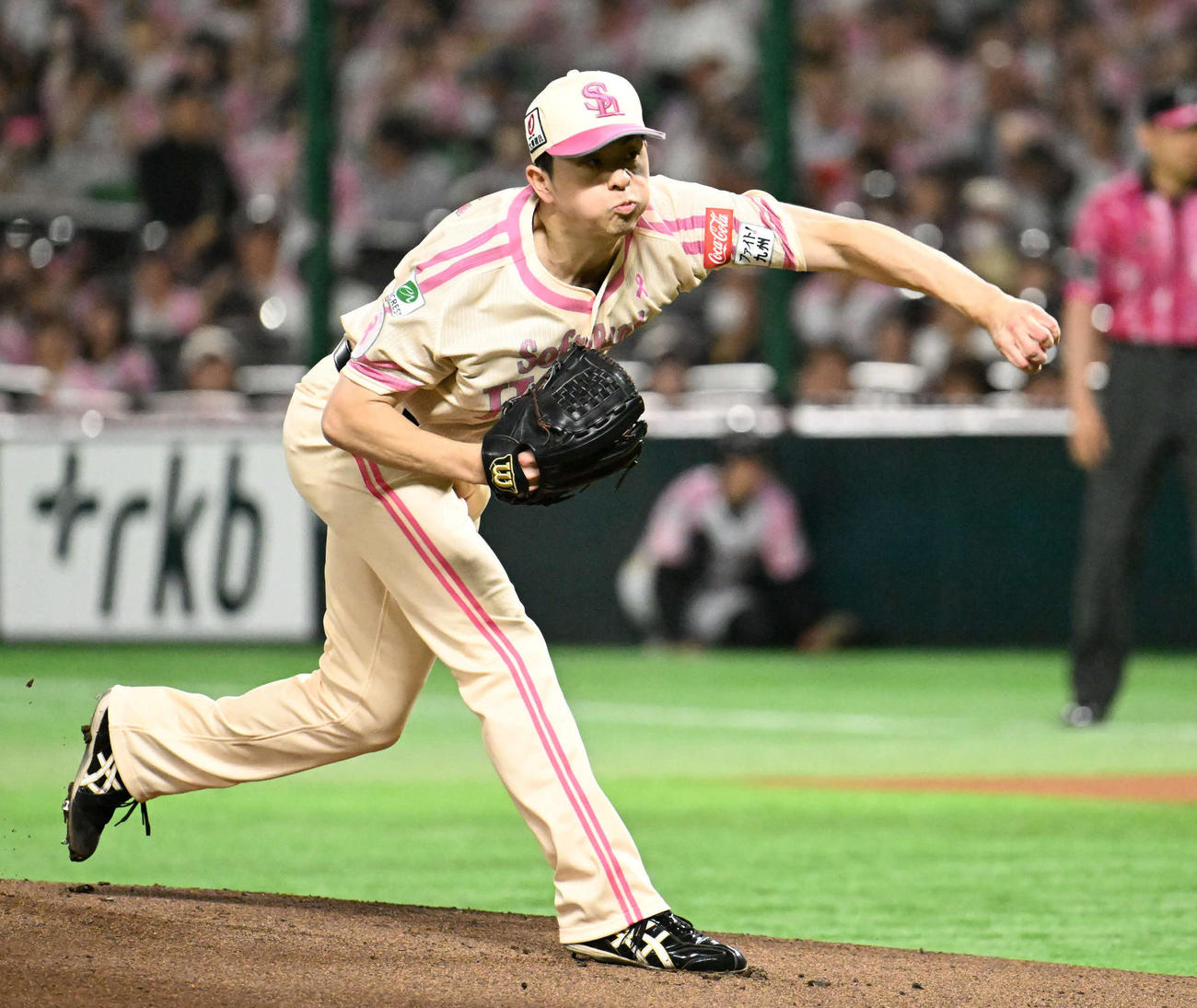 ソフトバンク対楽天　ソフトバンク先発・大関（撮影・林敢治）
