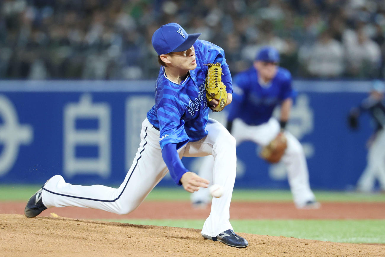 ヤクルト対DeNA DeNA2番手の颯（撮影・宮地輝）
