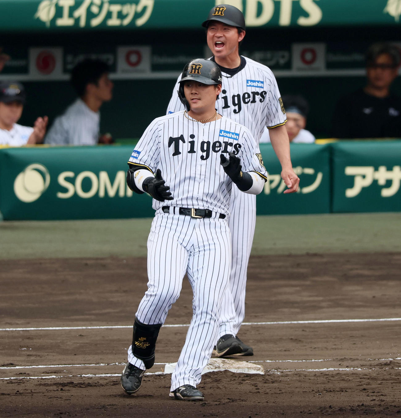 阪神対広島　6回裏阪神無死、代打前川は右前打を放つ（撮影・加藤哉）