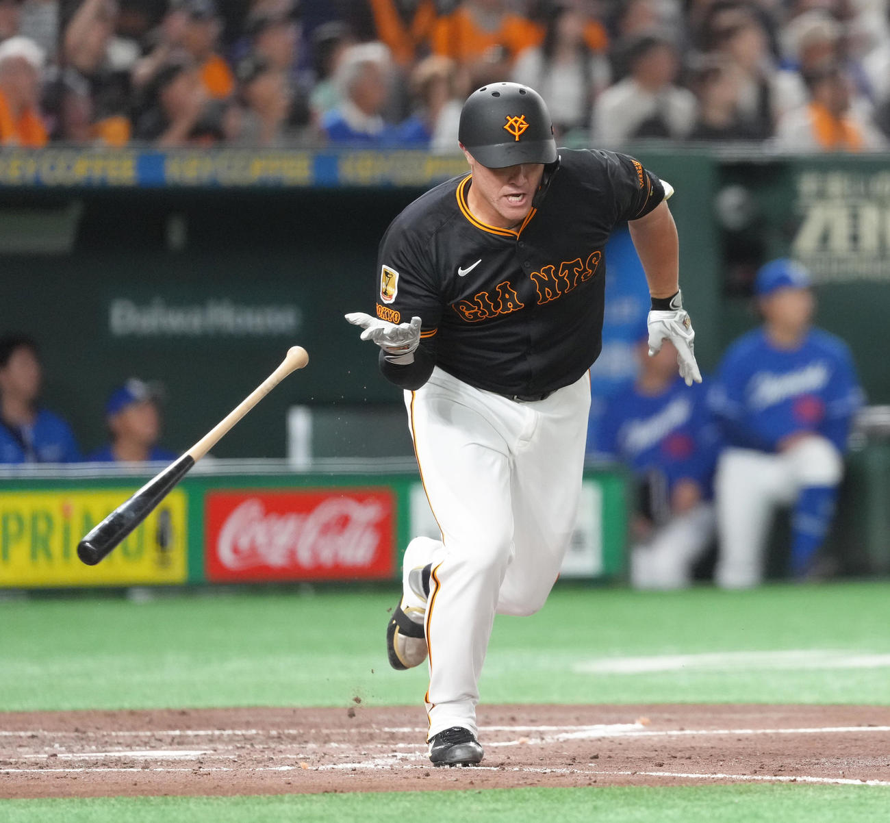 巨人対中日　5回裏巨人2死一、三塁、代打リチャードは3点本塁打を放つ（撮影・足立雅史）