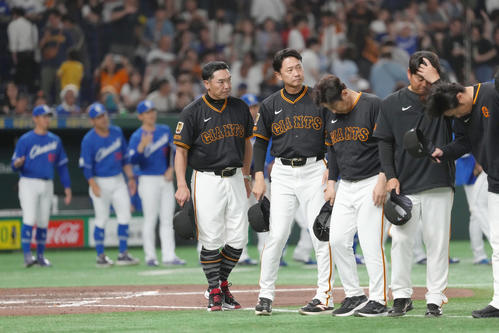 【巨人】阿部監督、救援陣が3発浴び逆転負け「私の継投ミスでございます。以上」 - プロ野球 : 日刊スポーツ
