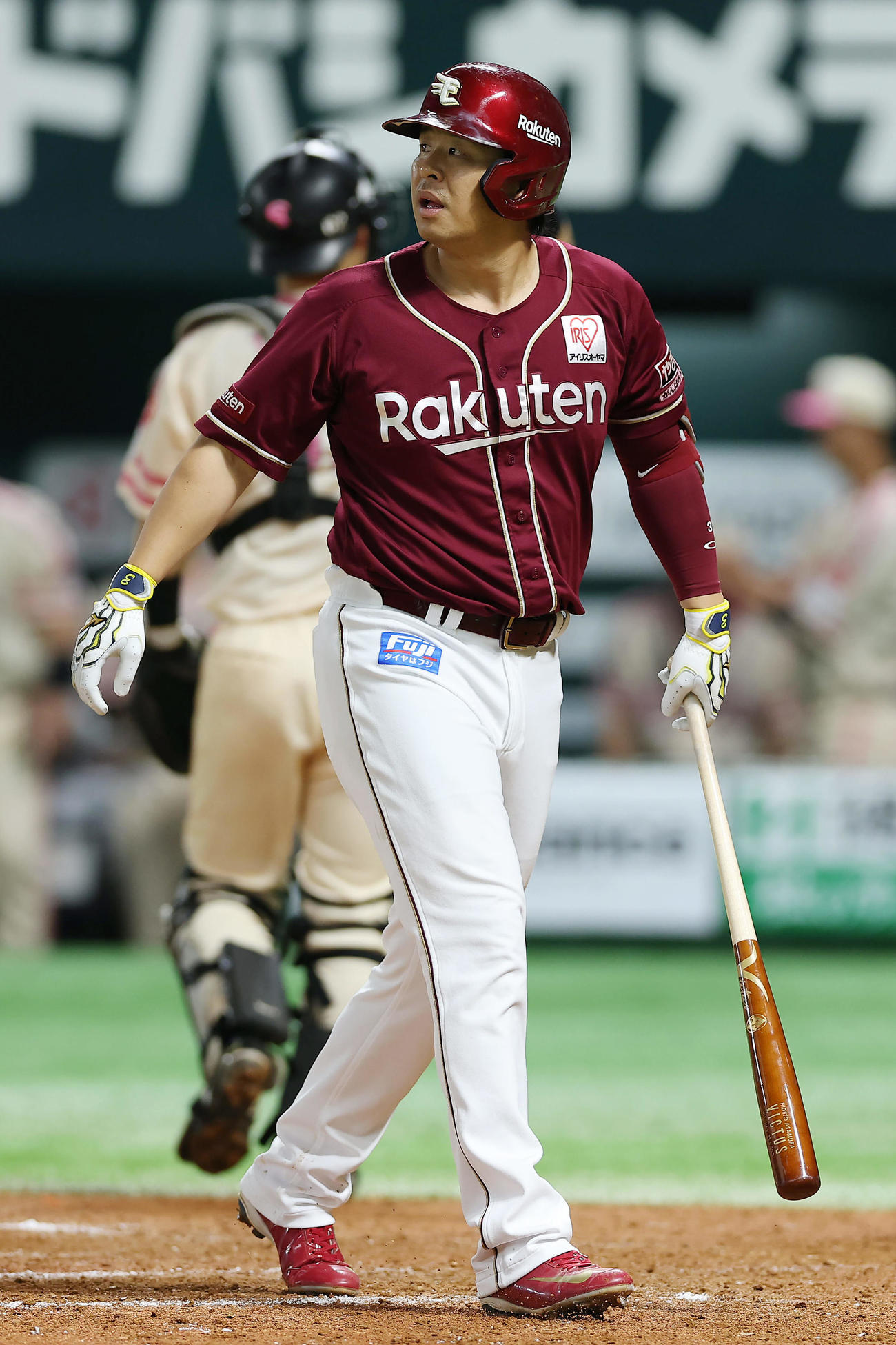 ソフトバンク対楽天　9回表楽天2死二、三塁、空振り三振に倒れた浅村（撮影・前田充）