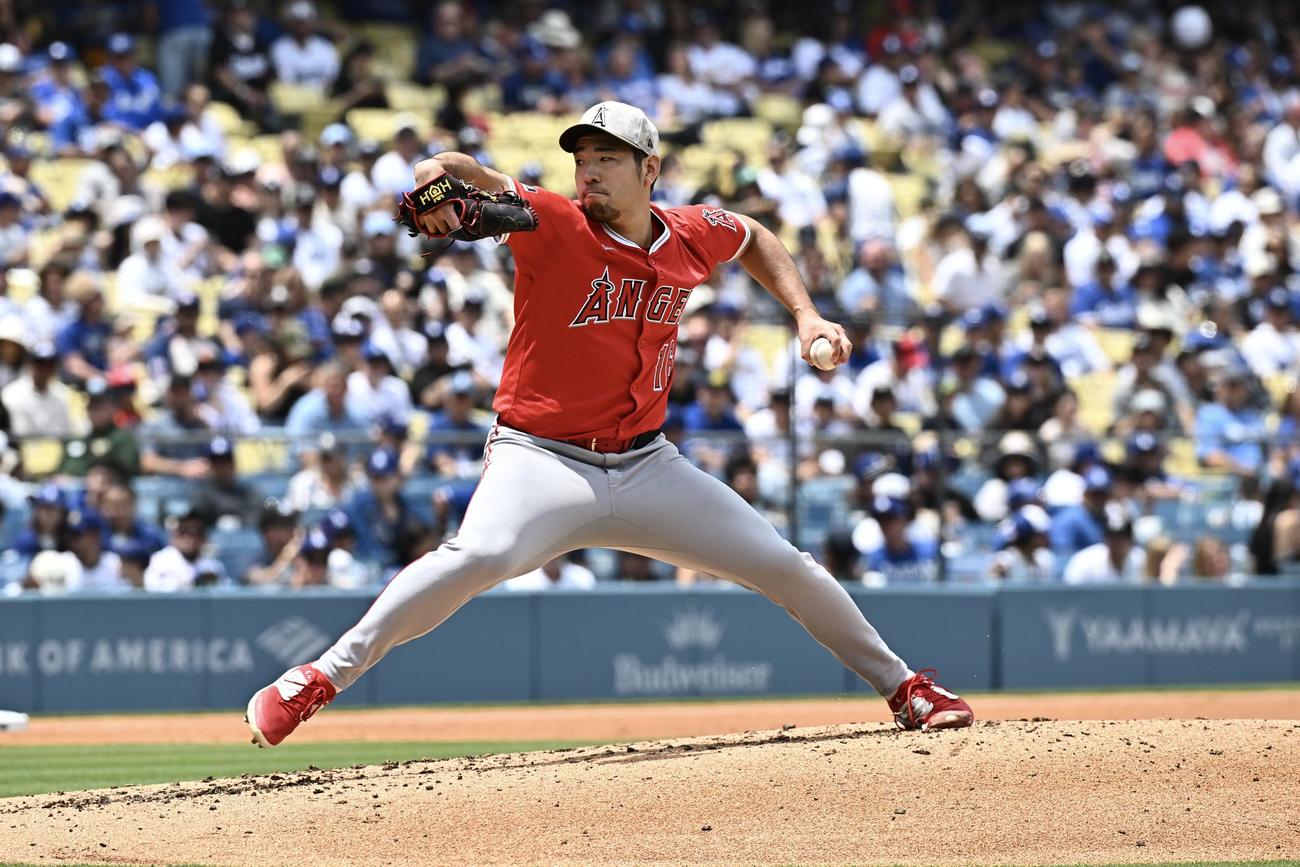 ドジャース対エンゼルス　エンゼルス先発の菊池（撮影・滝沢徹郎）