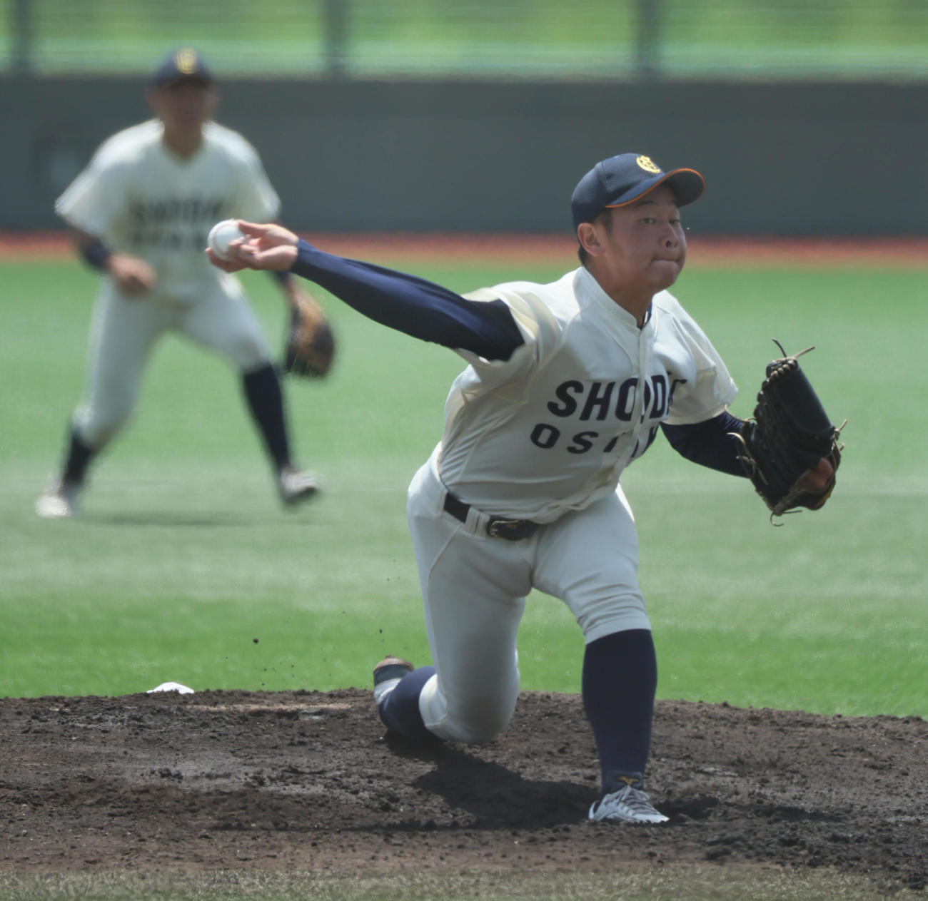 大経大対大商大　大商大先発の鈴木豪太（撮影・宮崎幸一）