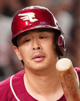 楽天浅村栄斗（2025年5月撮影）