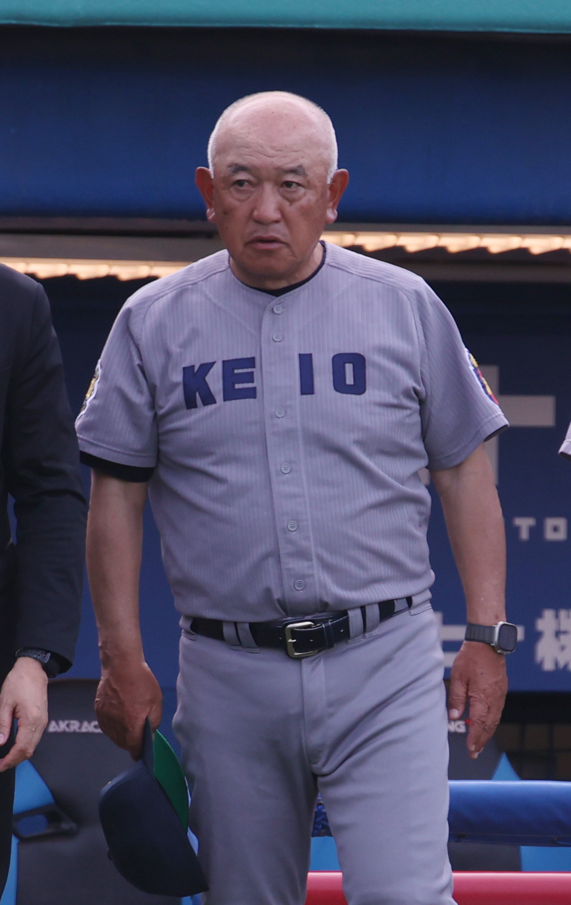 慶大対法大　敗れた慶大・堀井監督（撮影・柴田隆二）