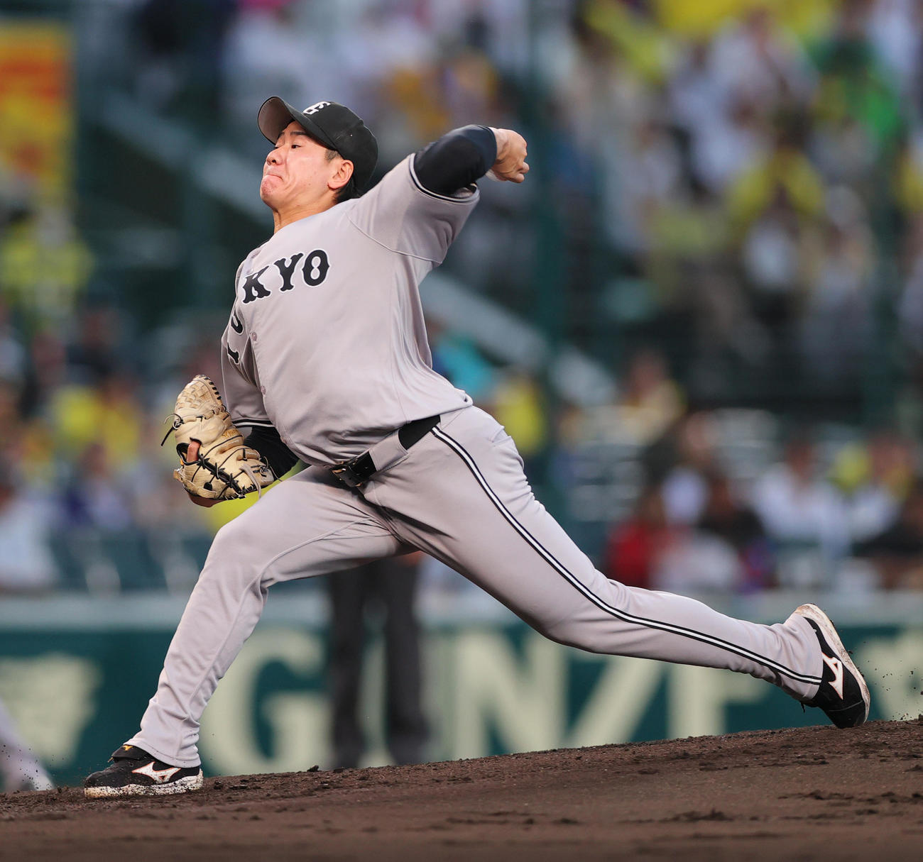 阪神対巨人　巨人先発の井上（撮影・上山淳一）
