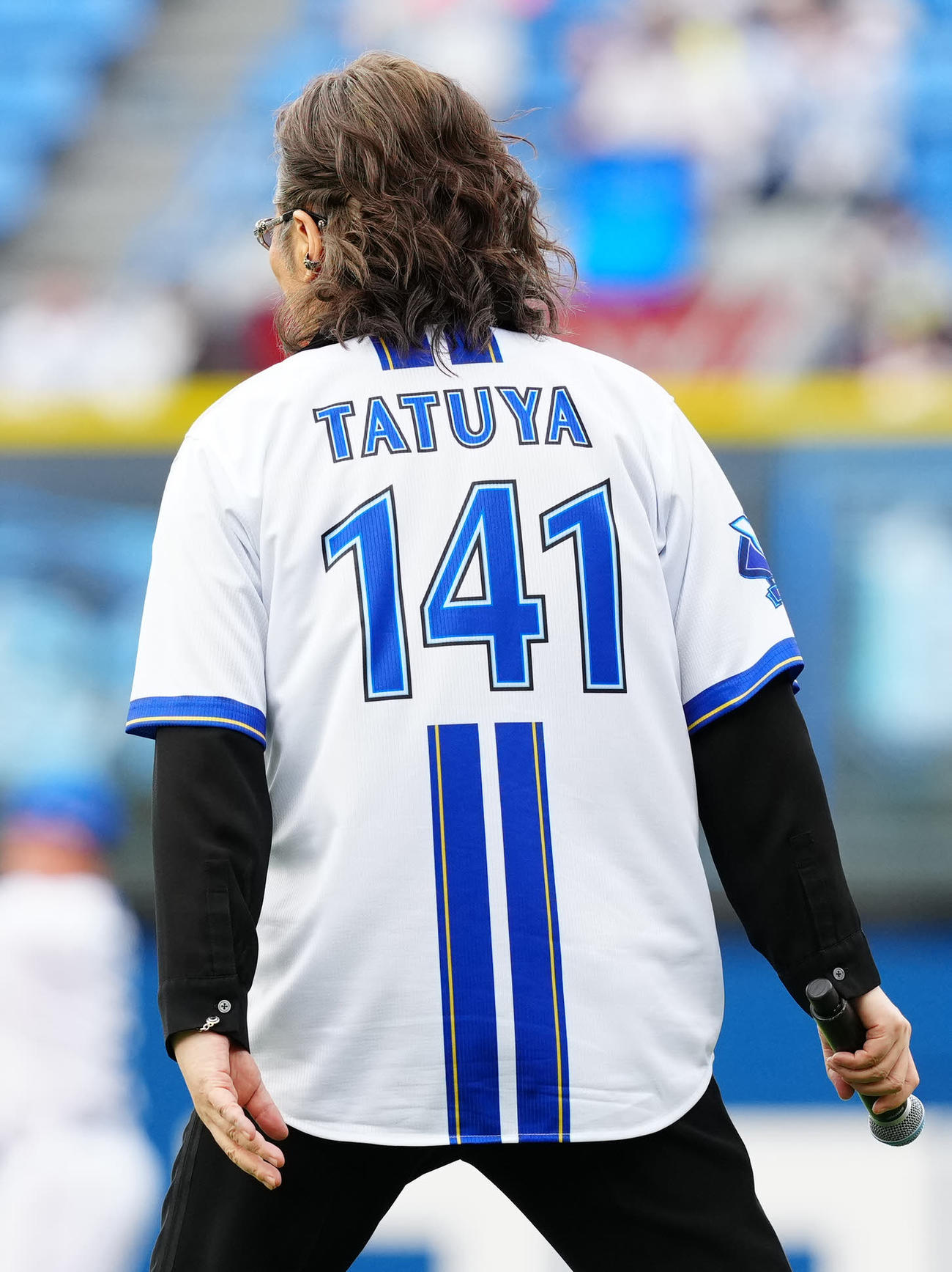 DeNA対中日　試合前に登場した石井竜也の背番号は「141」（撮影・江口和貴）