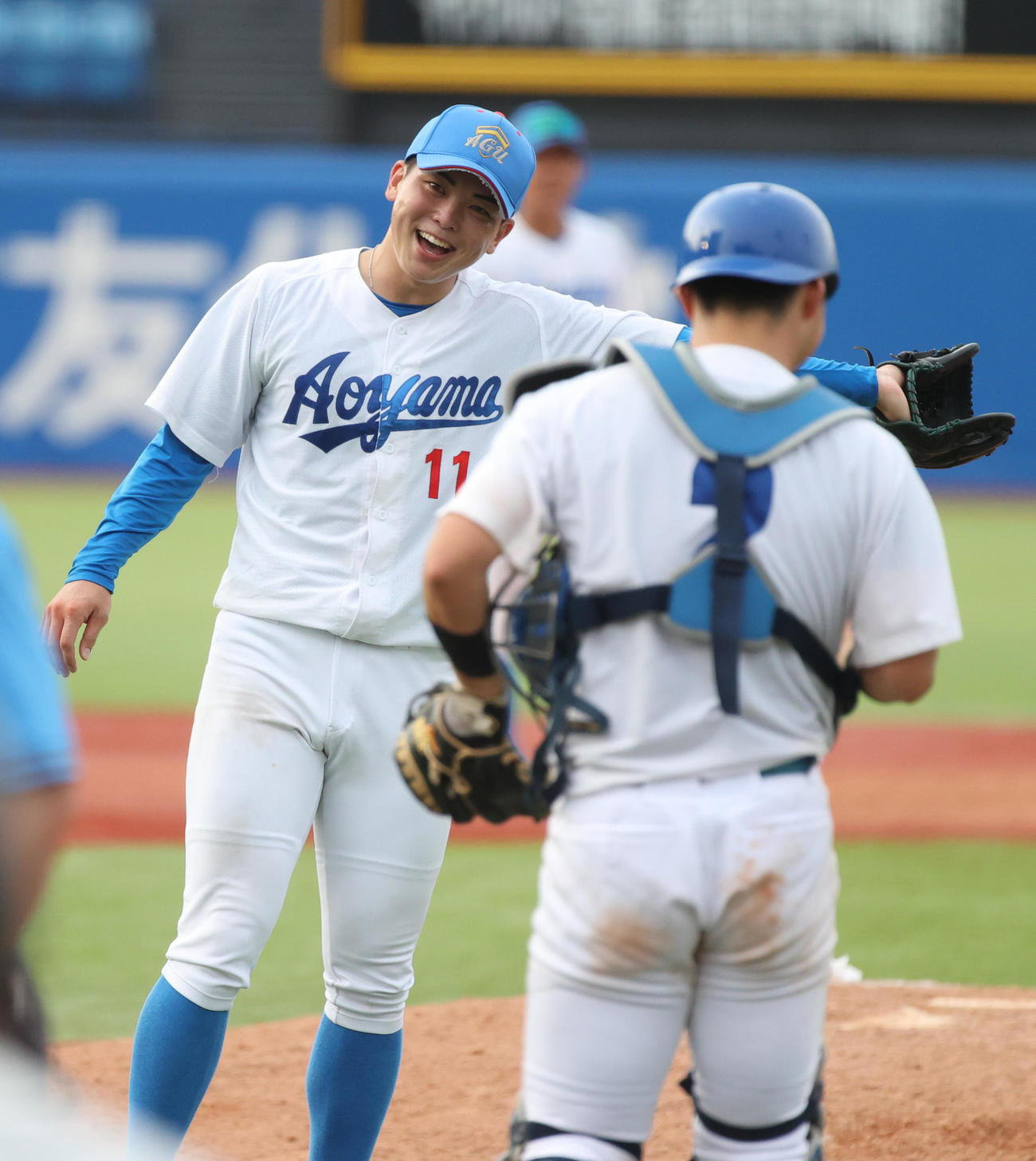 青学大対国学院大　3安打完封勝利を挙げた青学大・中西（撮影・柴田隆二）