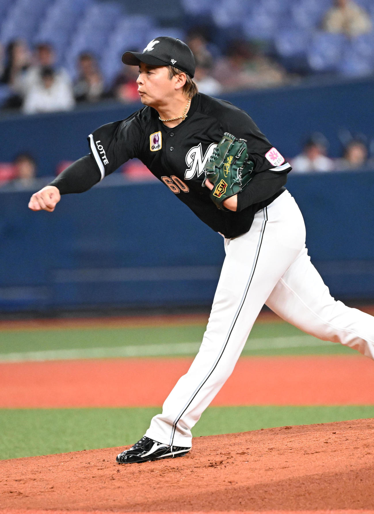 オリックス対ロッテ　先発するロッテ横山（撮影（撮影・和賀正仁）