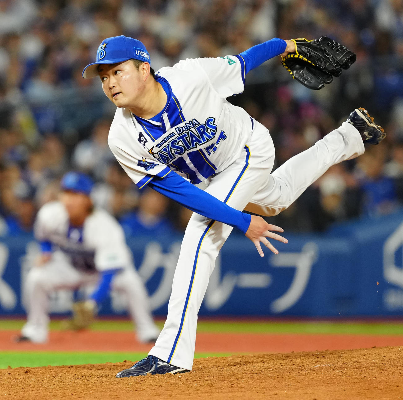 DeNA対中日　力投するDeNA先発の石田裕（撮影・江口和貴）