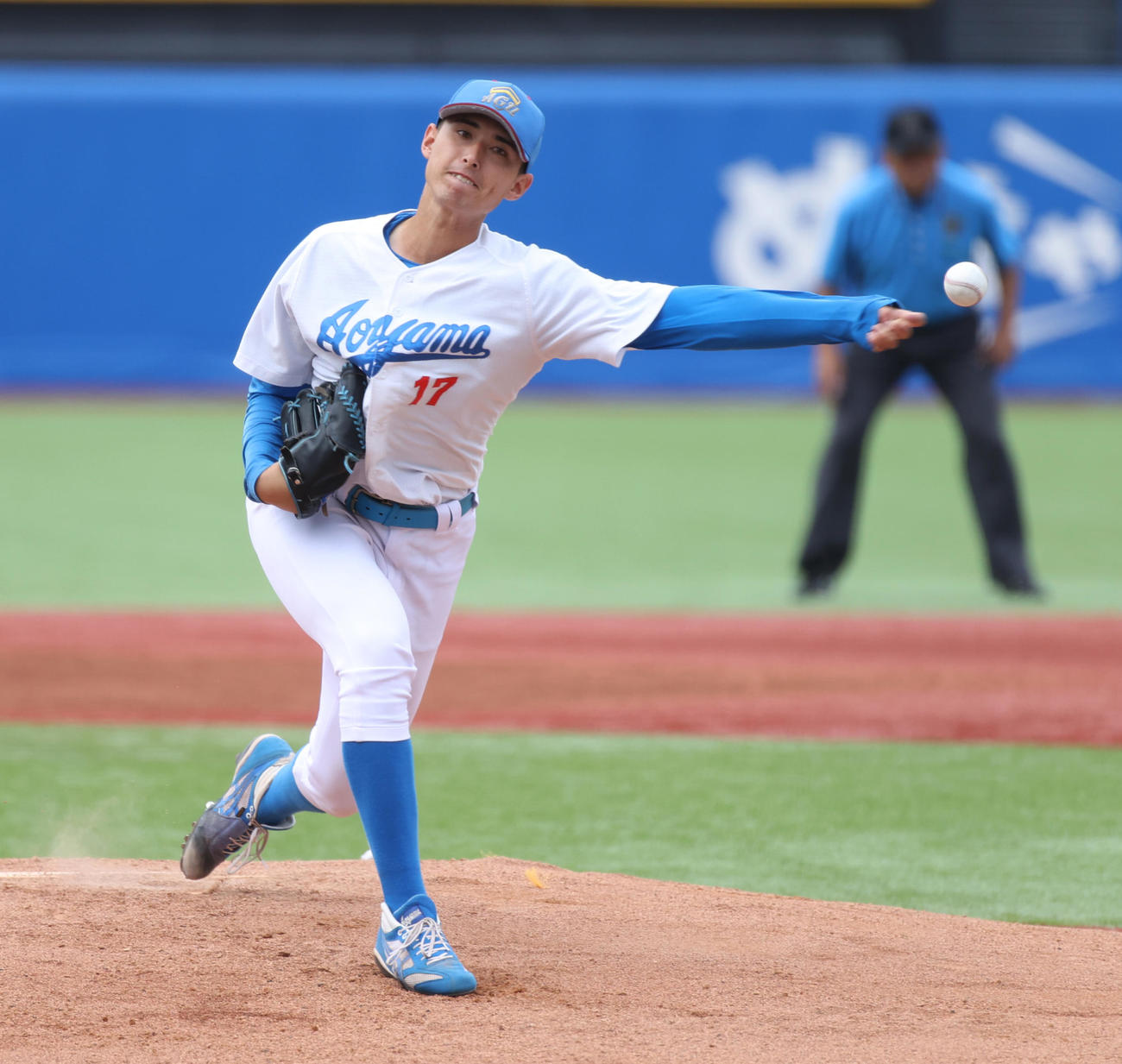 国学院大対青学大　先発した青学大・バデルナ（撮影・柴田隆二）