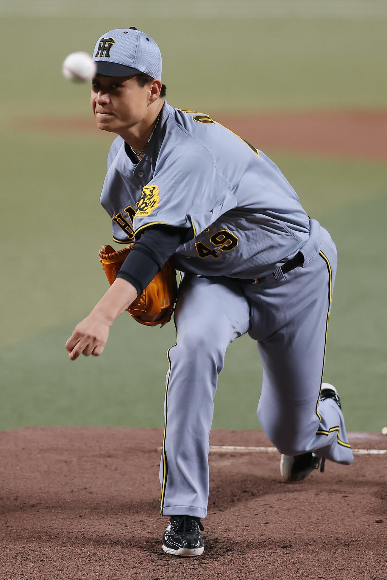 中日対阪神　力投する阪神先発の大竹（撮影・前田充）
