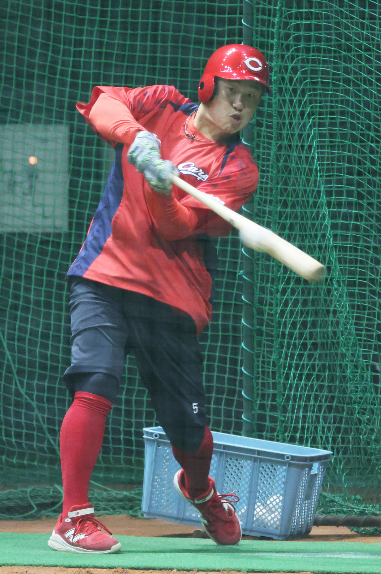 広島対DeNA　打撃練習をする小園（撮影・加藤孝規）