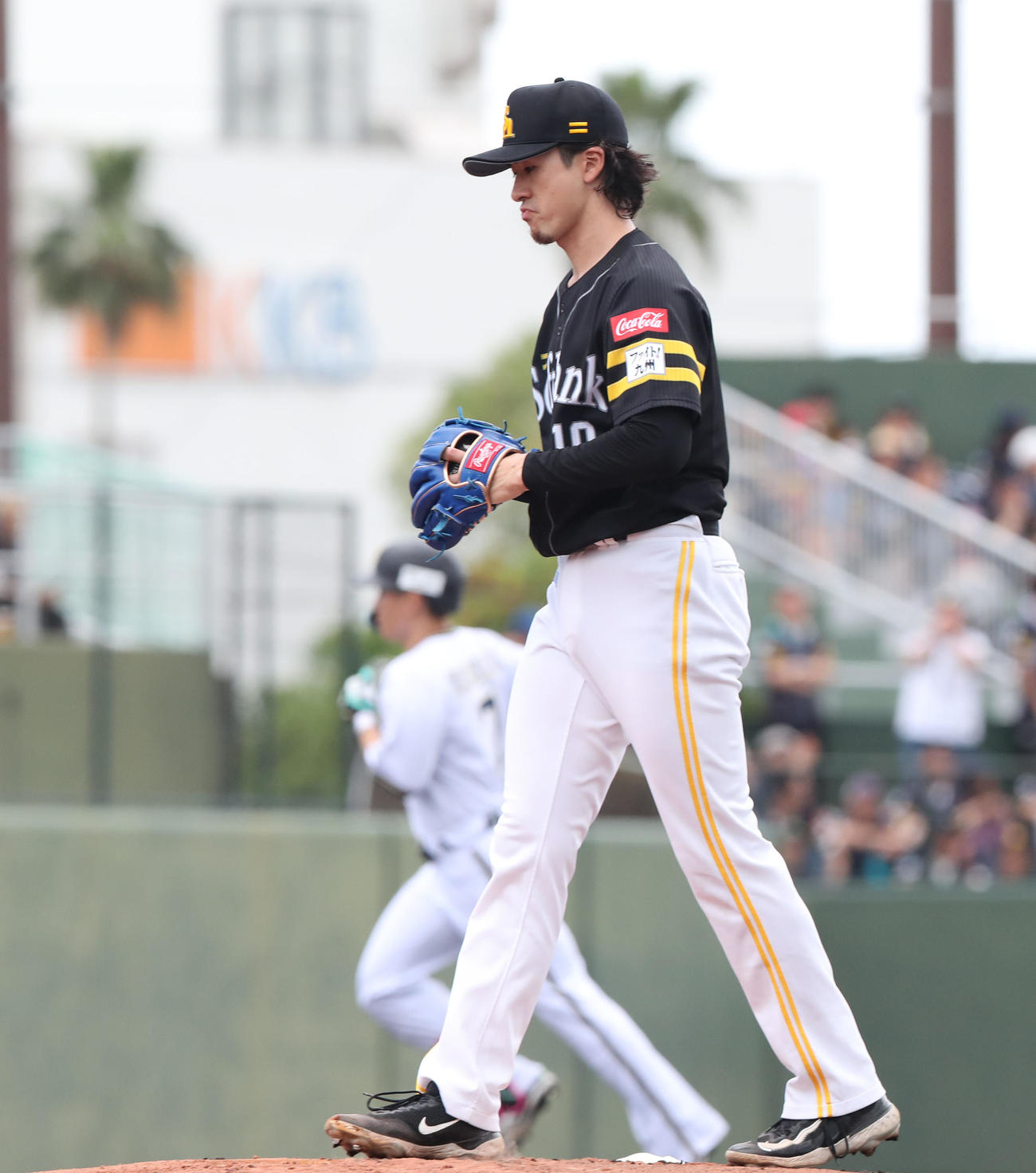 ソフトバンク対オリックス　1回表オリックス無死一塁、西川に右越え先制となる2点本塁打を浴びた上沢（撮影・梅根麻紀）