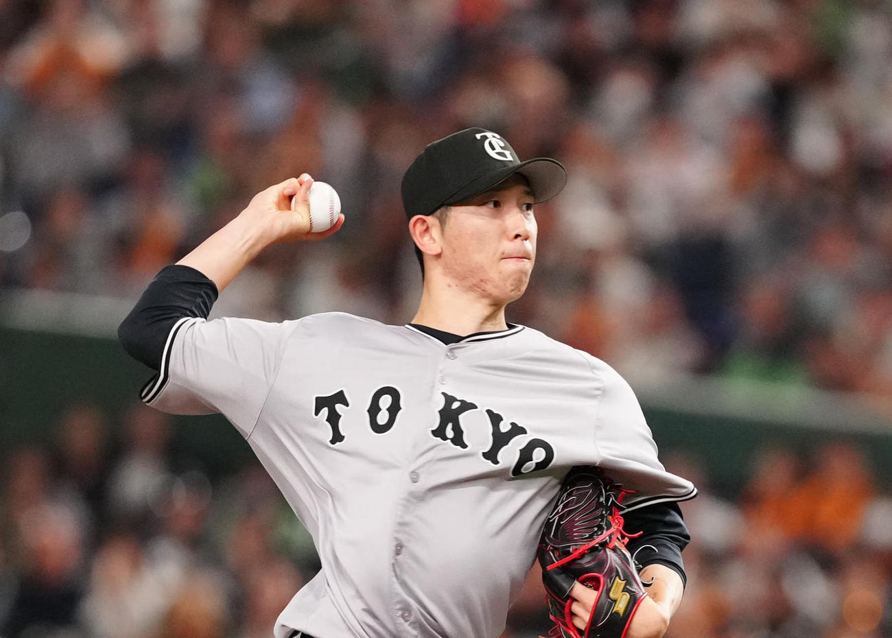 今季初勝利を挙げた巨人戸郷（撮影・江口和貴）