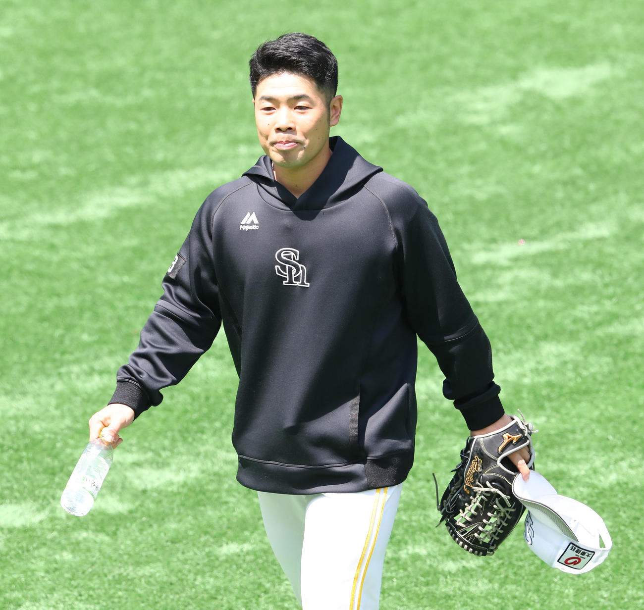 ソフトバンク対日本ハム　1軍に合流した近藤（撮影・梅根麻紀）