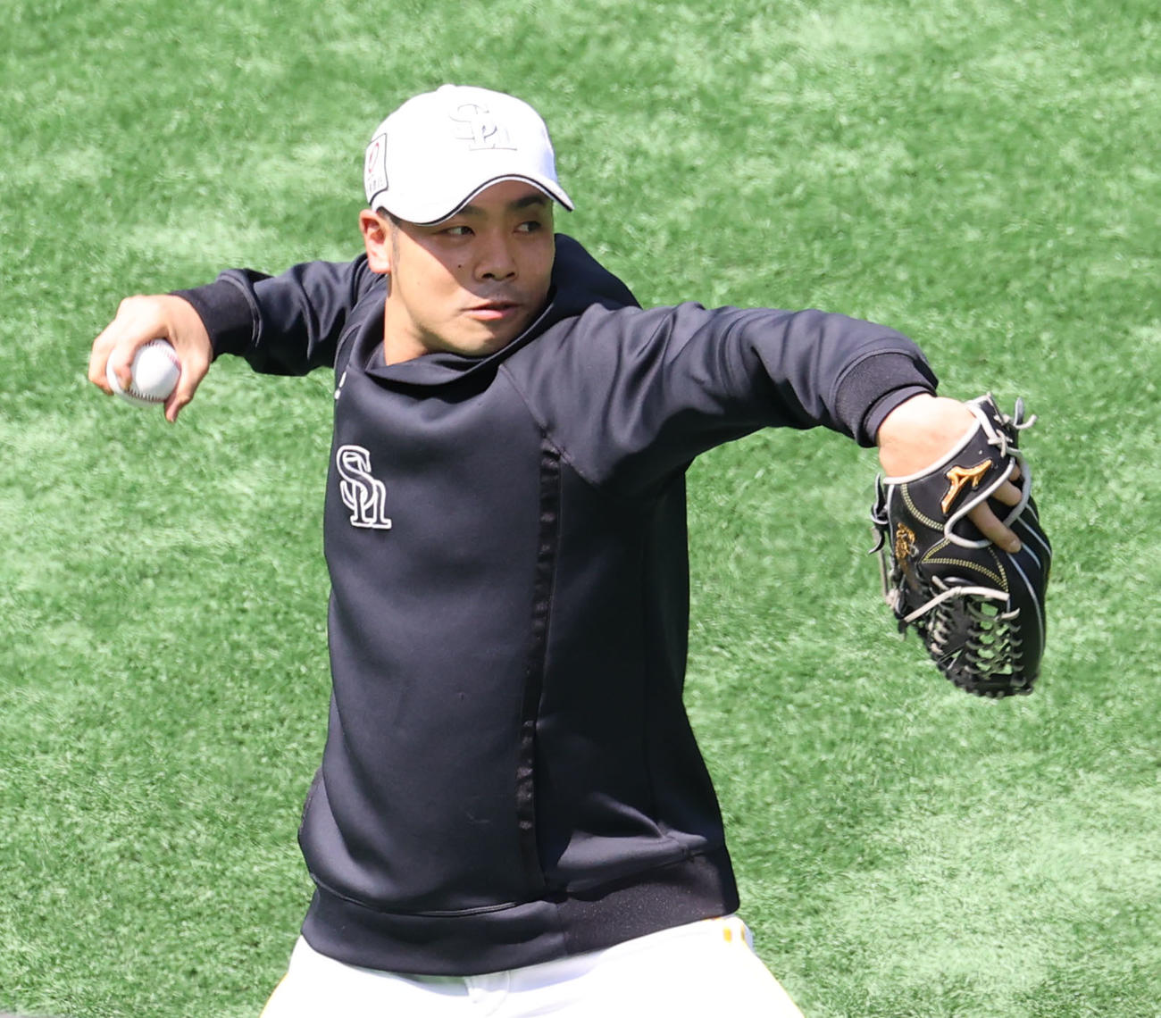 ソフトバンク対日本ハム　1軍に合流した近藤（撮影・梅根麻紀）