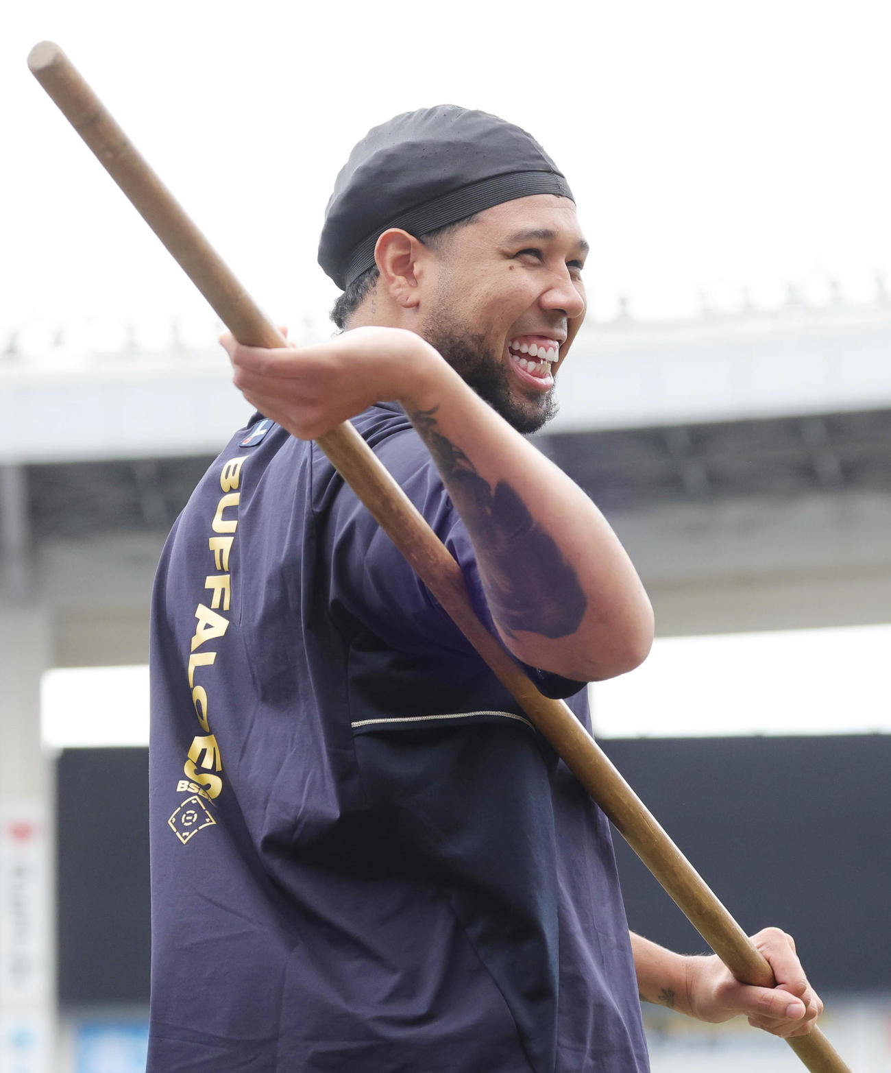 ロッテ対オリックス　調整するオリックスのエスピノーザ（撮影・野上伸悟）