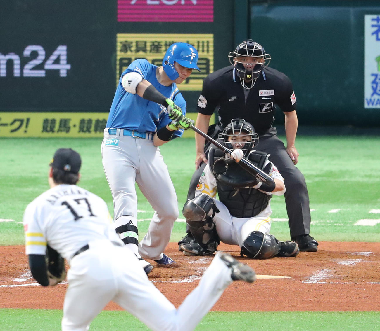 ソフトバンク対日本ハム　5回表日本ハム1死、清宮幸は右越えに先制本塁打を放つ（撮影・梅根麻紀）