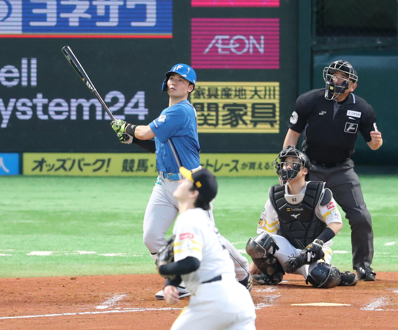 ソフトバンク対日本ハム　5回表日本ハム1死、清宮幸は右越えに先制本塁打を放つ（撮影・梅根麻紀）