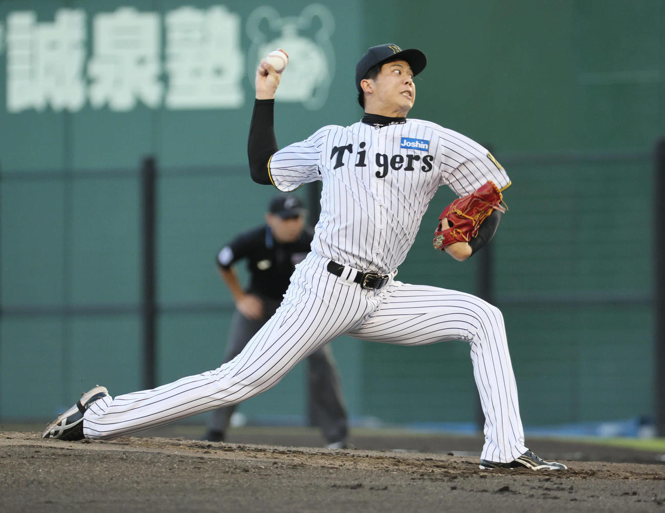阪神対DeNA　阪神先発の才木（撮影・宮崎幸一）