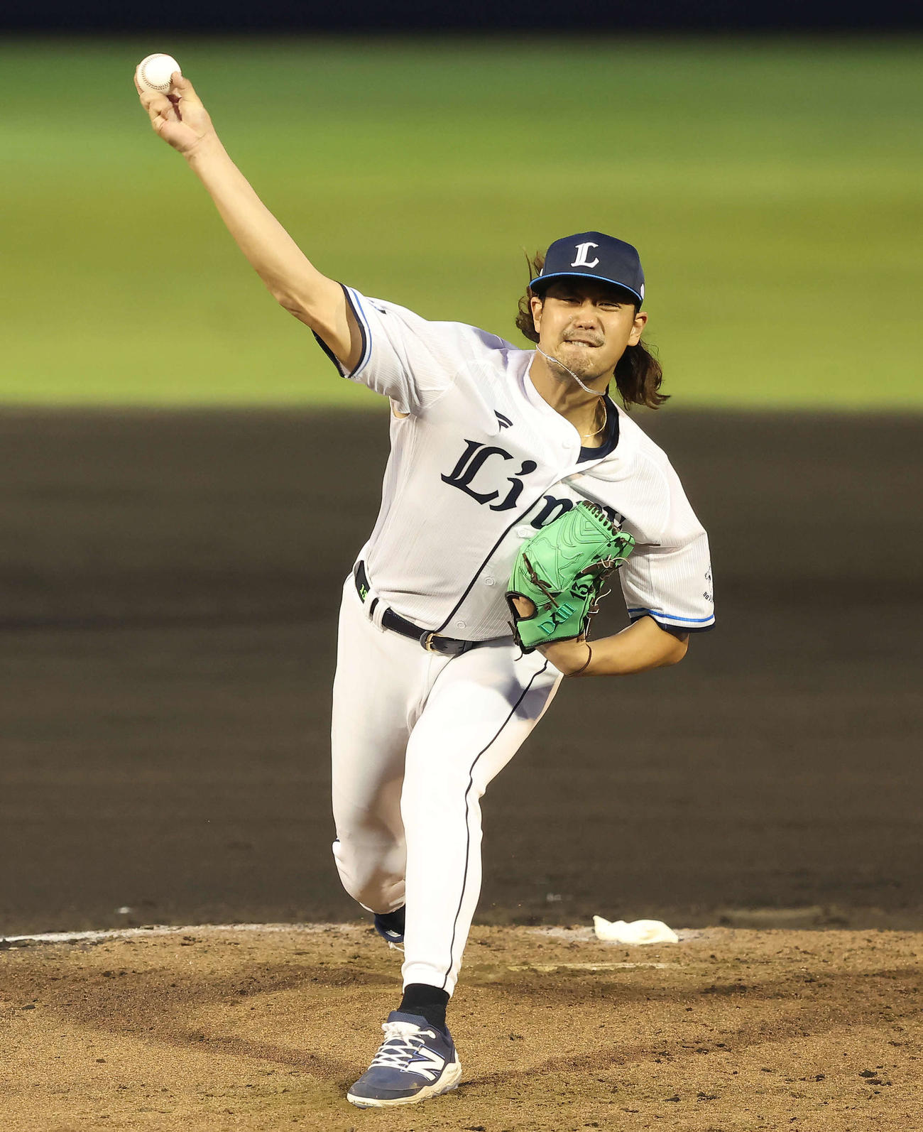 西武対楽天　3回表、力投する高橋（撮影・河田真司）