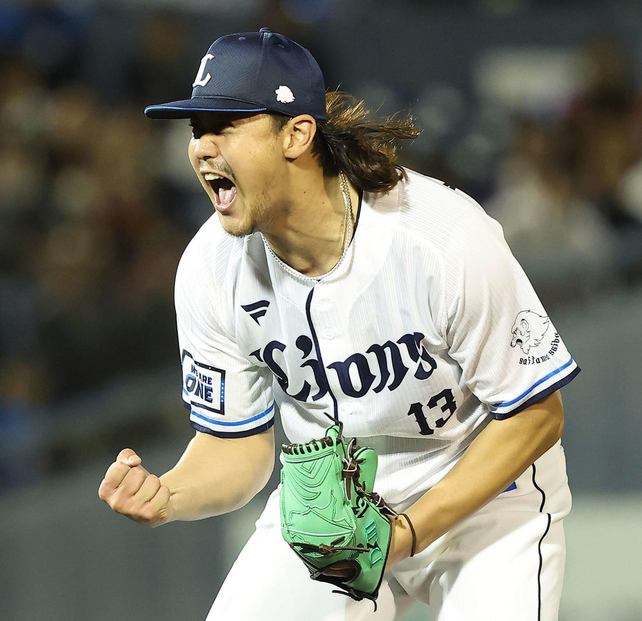西武対楽天　7回表楽天2死二、三塁、中島を空振り三振に仕留め雄たけびを上げる高橋（撮影・河田真司）