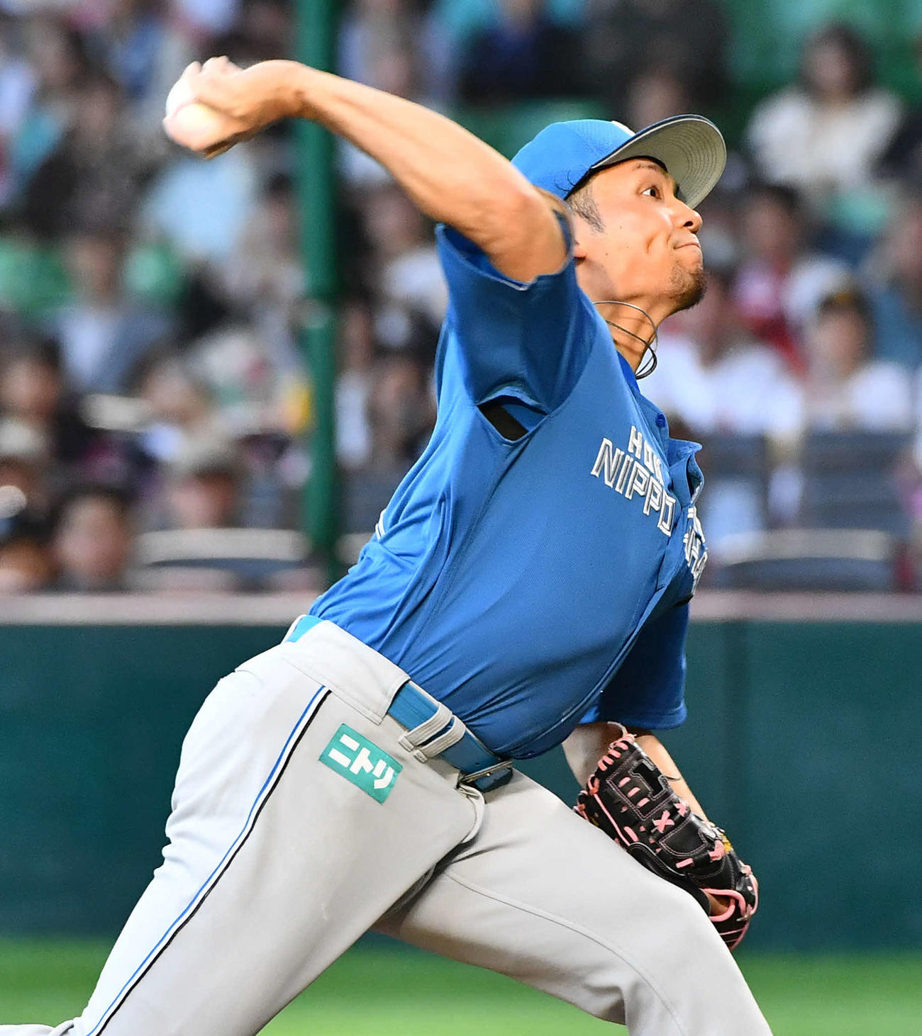 ソフトバンク対日本ハム　日本ハム先発の伊藤（撮影・岩下翔太）