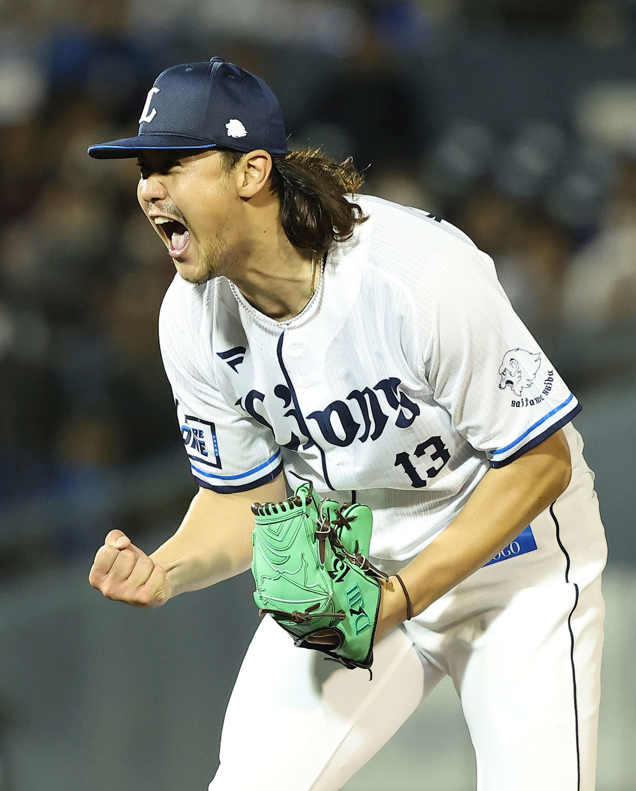 西武対楽天　7回表楽天2死二、三塁、中島を空振り三振に仕留め雄たけびを上げる高橋（撮影・河田真司）