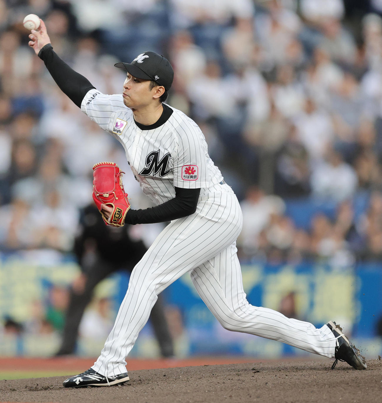 ロッテ対オリックス　ロッテ先発の種市（撮影・野上伸悟）