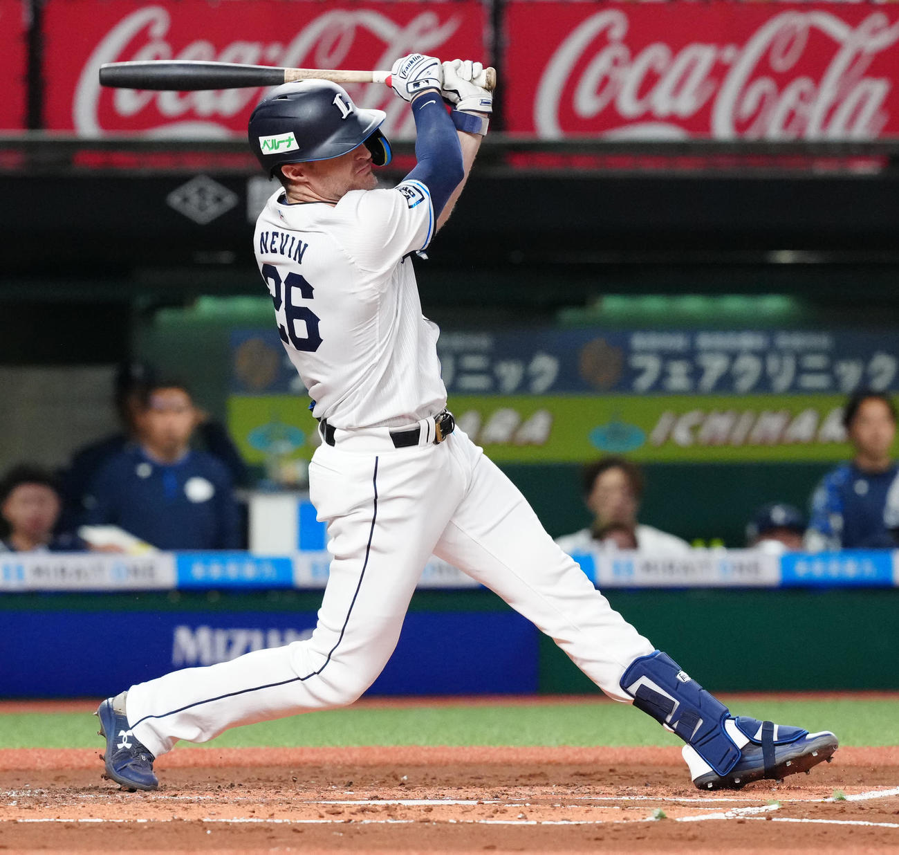 西武対楽天　1回裏西武2死三塁、先制適時打を放つネビン（撮影・江口和貴）