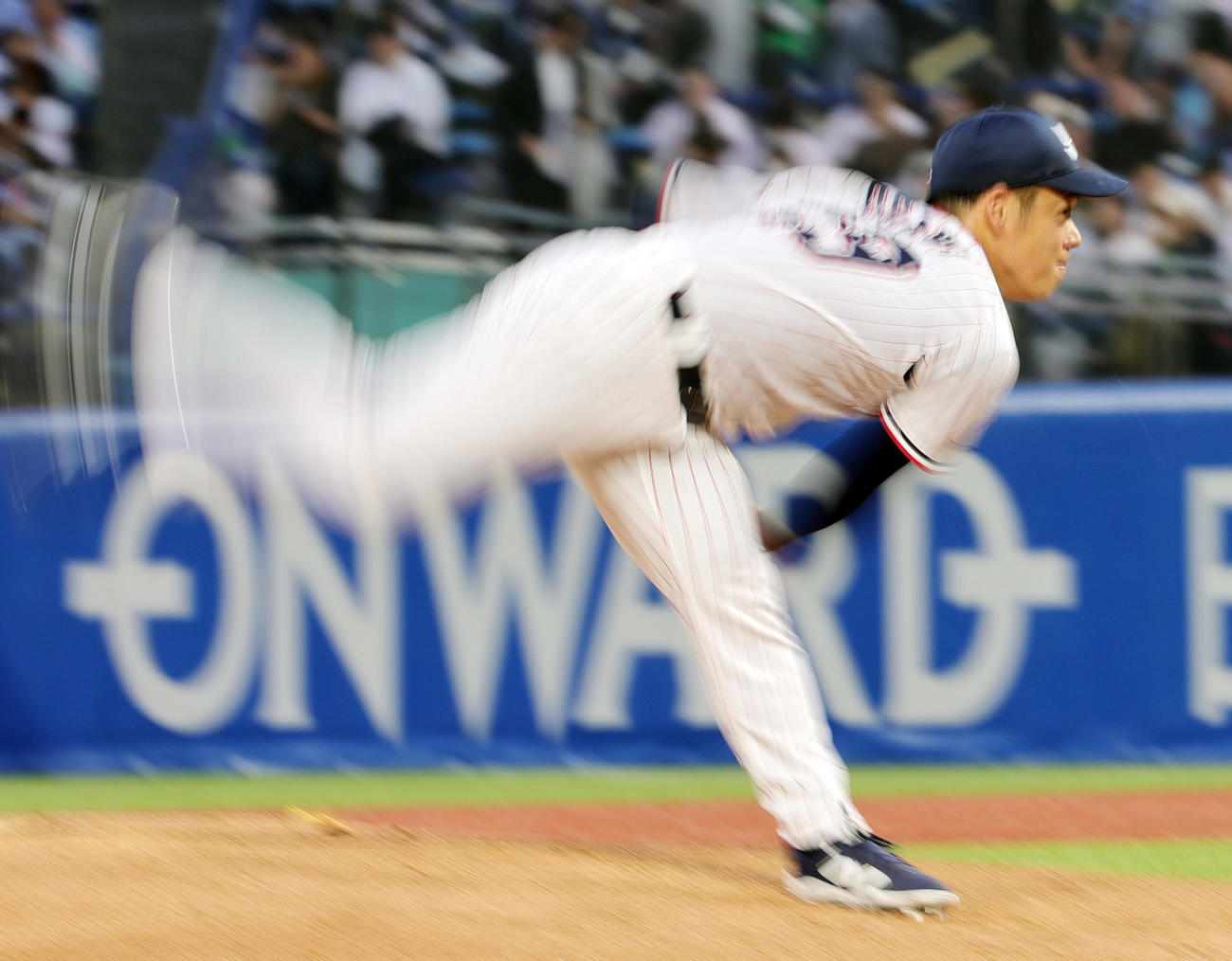 ヤクルト対中日　ヤクルト先発の小川（撮影・野上伸悟）