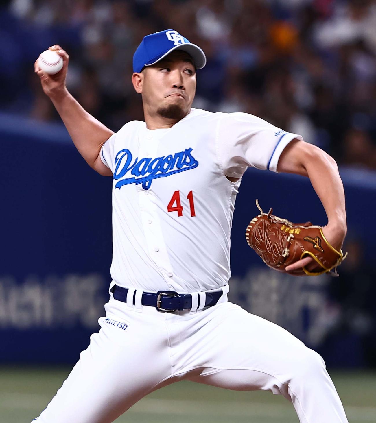 中日対巨人　中日2番手の勝野（撮影・上田博志）