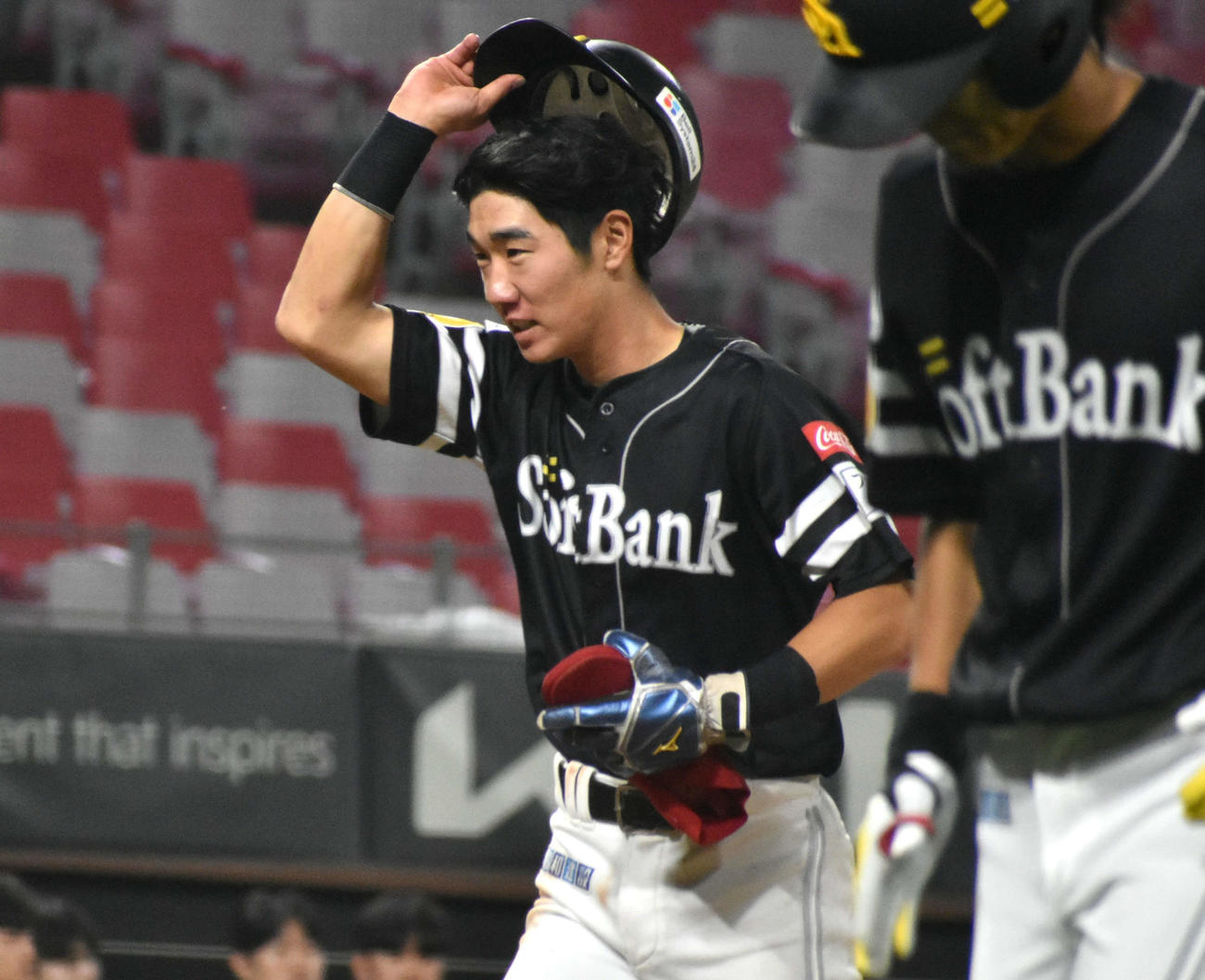 8回の第4打席で左前適時打を放った勝連（撮影・只松憲）