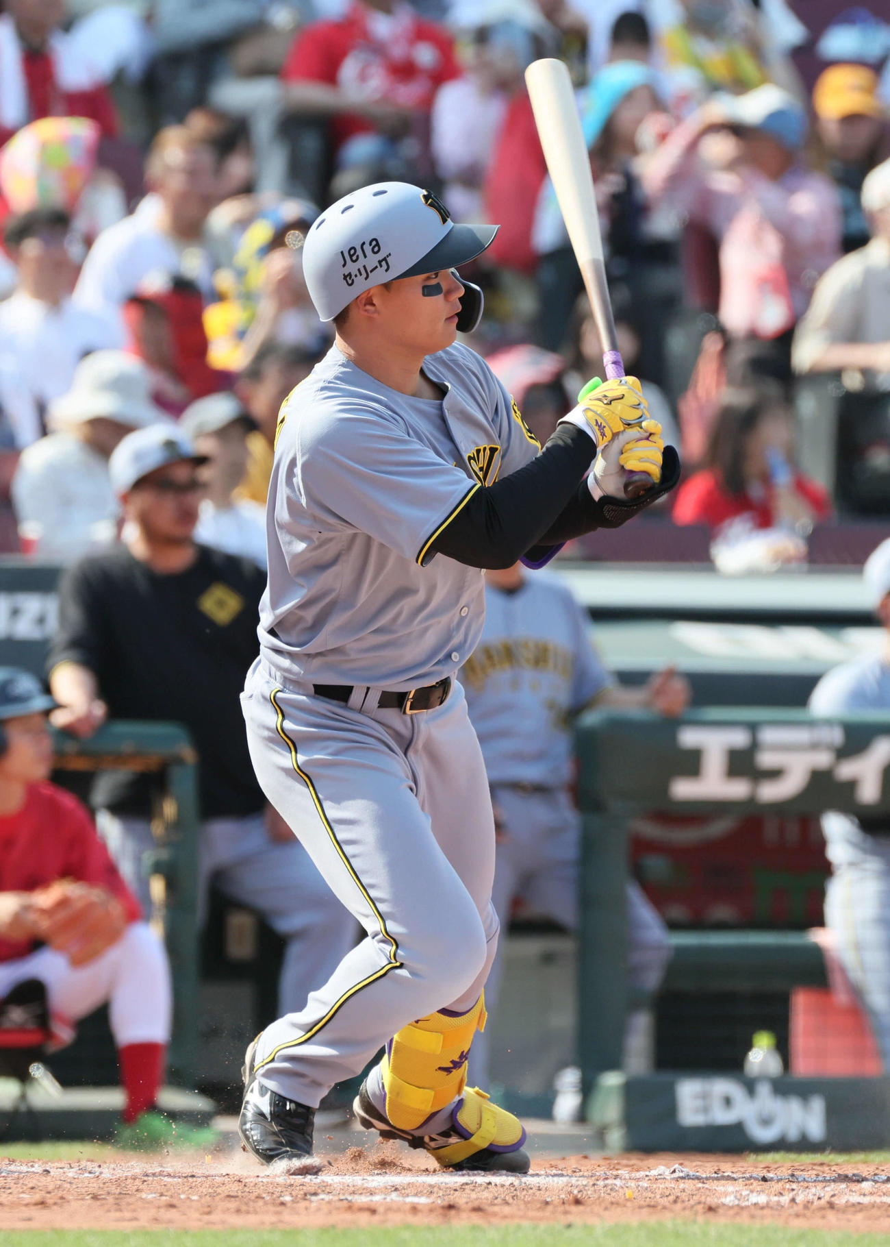 広島対阪神　8回表阪神2死一塁、森下は中前打を放つ（撮影・加藤孝規）